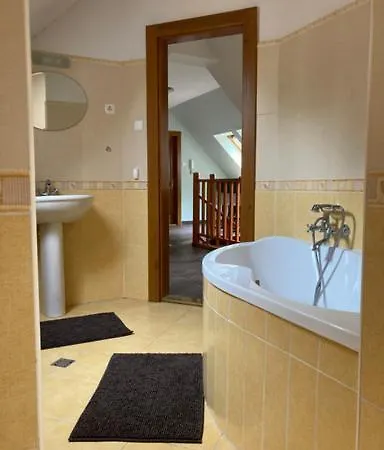 Vakantiehuis Vecsey Zamárdi
